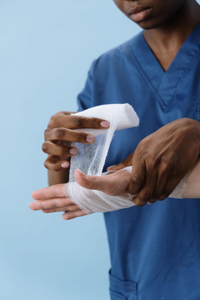 Perdi a ponta do dedo no trabalho: quanto recebo de indenização?