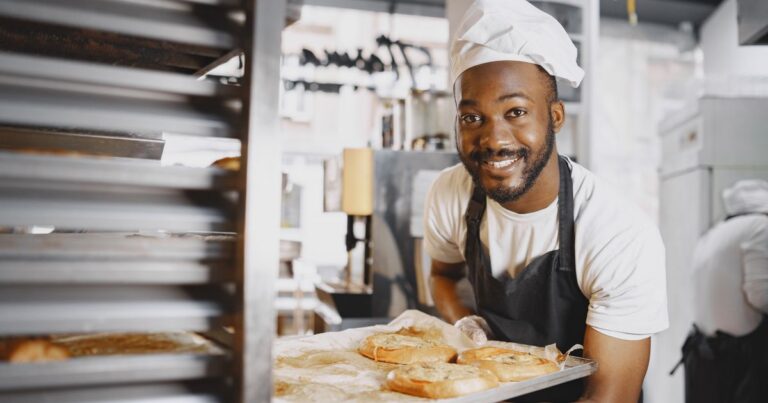 Padeiro queimado pelo forno: 4 direitos automáticos